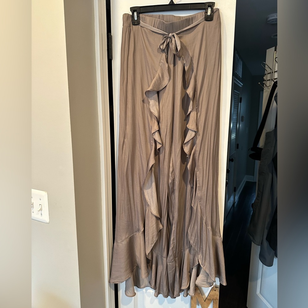 Flowy pants